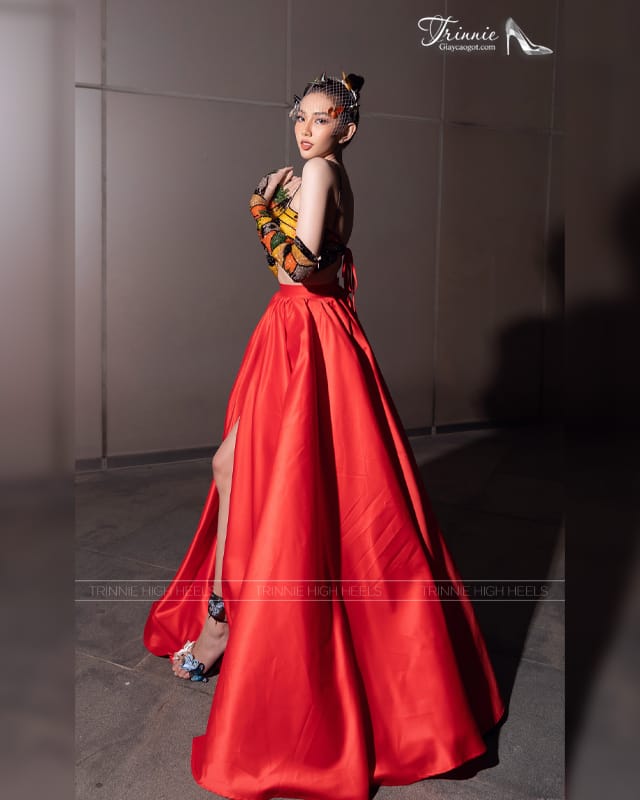 Trinnie Shoes & Miss Grand 2021 Nguyễn Thúc Thùy Tiên Trinnie 6 Trinnie Shoes & Miss Grand 2021 Nguyễn Thúc Thùy Tiên Trinnie 5